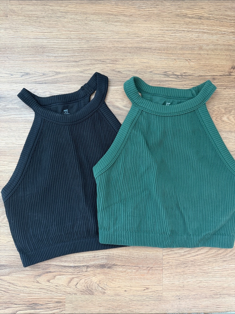 Aerie Ribbed Halter Crop Top - Black and Forest Green
